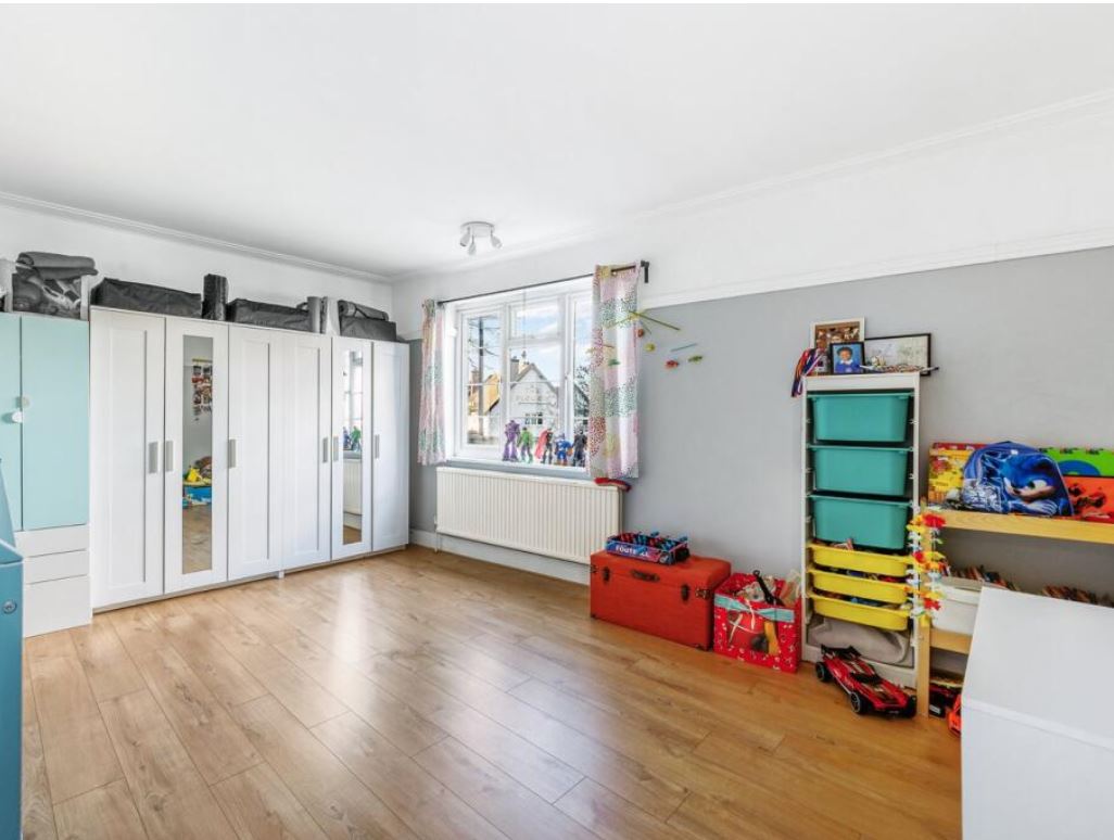Room with fitted wardrobes at Little Ealing Lane, W5